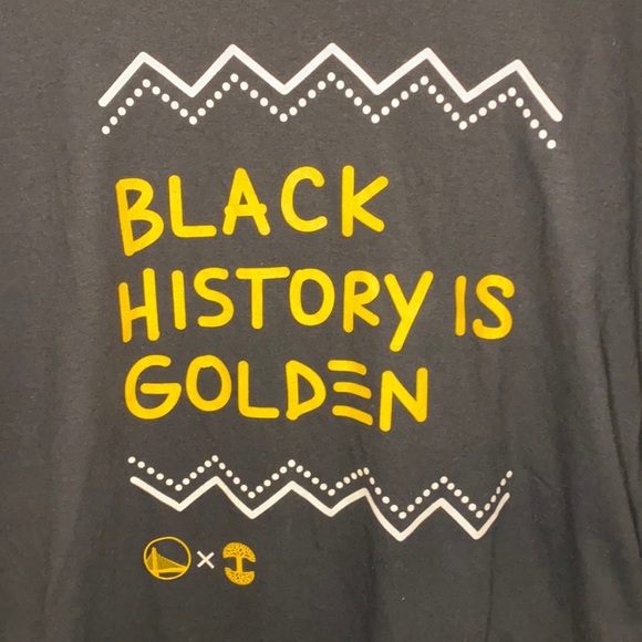 Fruit of the Loom Black History is Golden - Picture 1 of 4